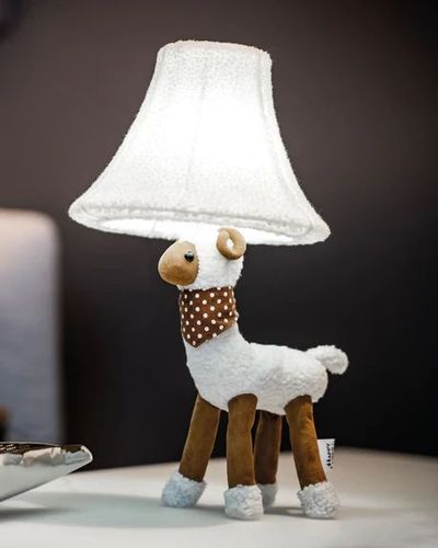 Wolle das flauschige Schaf LED Tischlampe, happy lamps